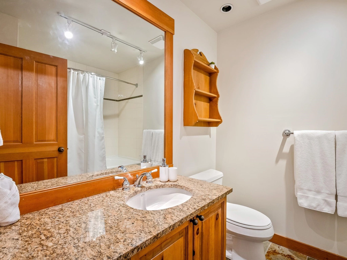 Loft / Bonus Room Photo of 6 4668 Blackcomb Way, Whistler, BC