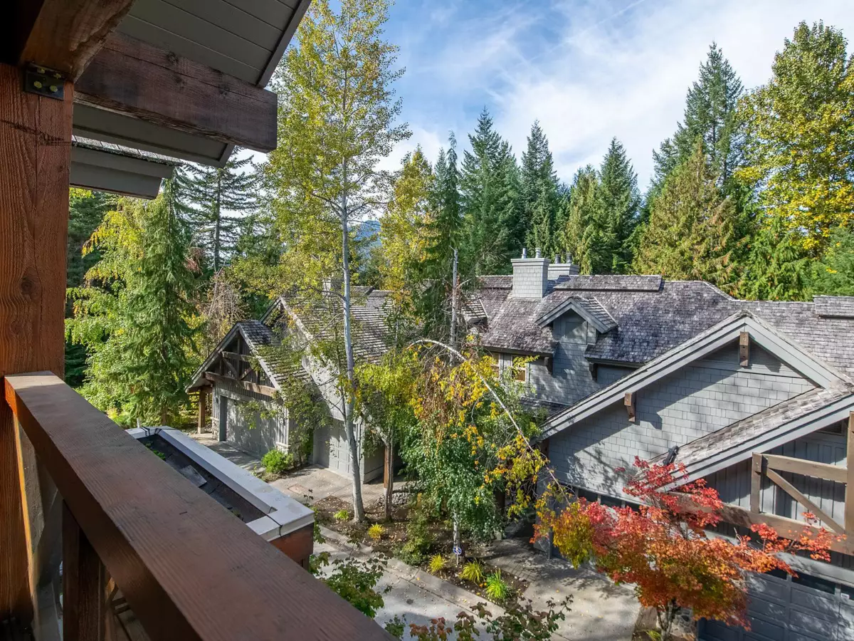 Powder Room Photo of 6 4668 Blackcomb Way, Whistler, BC