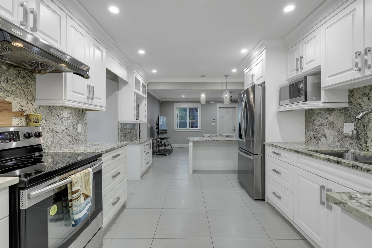 Laundry Room Photo of 8225 NW Burnfield Crescent, Burnaby, BC