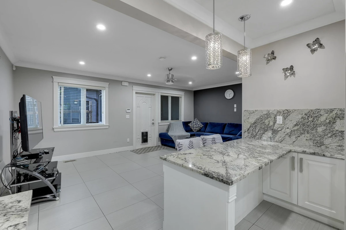 Loft / Bonus Room Photo of 8225 NW Burnfield Crescent, Burnaby, BC