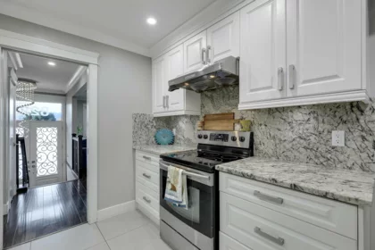 Entry Foyer Photo of 8225 NW Burnfield Crescent, Burnaby, BC