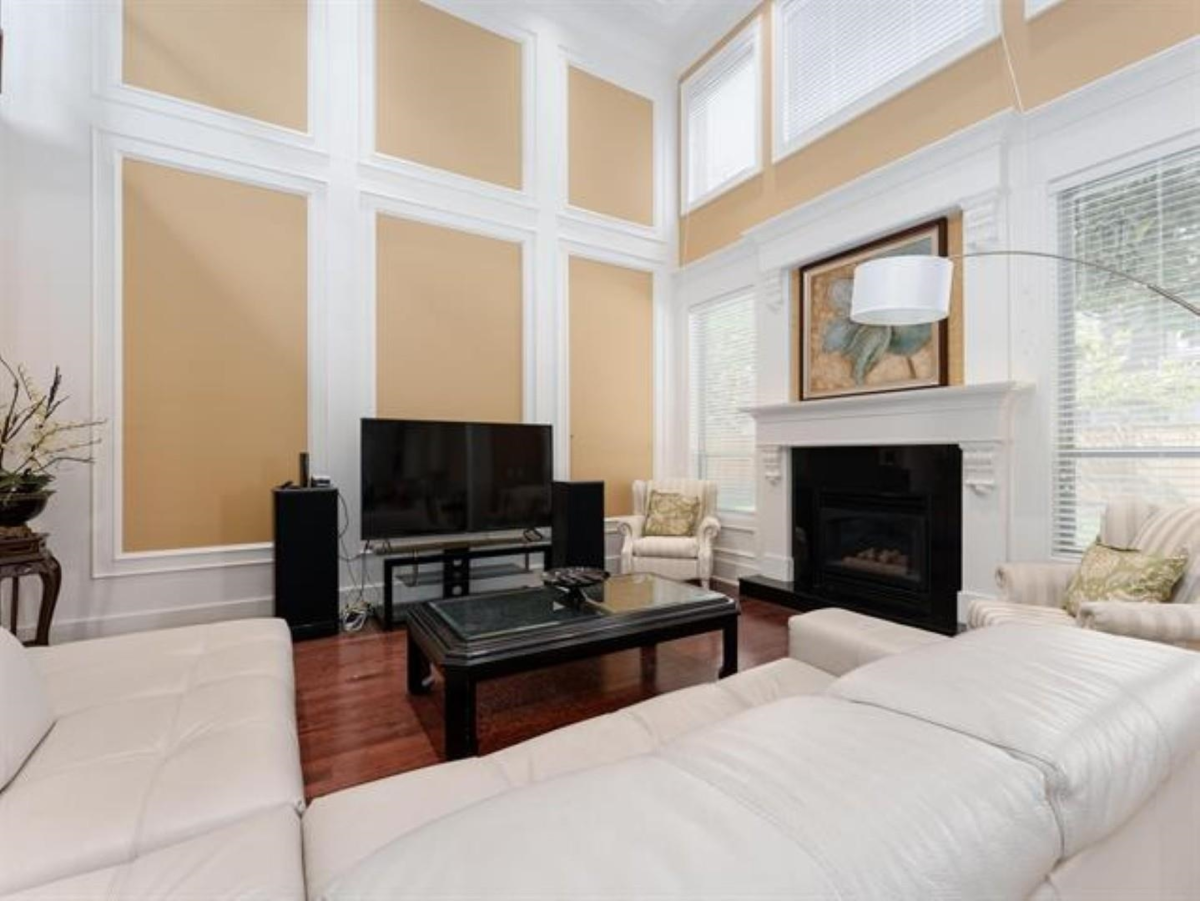 Breakfast Nook Photo of 7591 Lombard Road, Richmond, BC