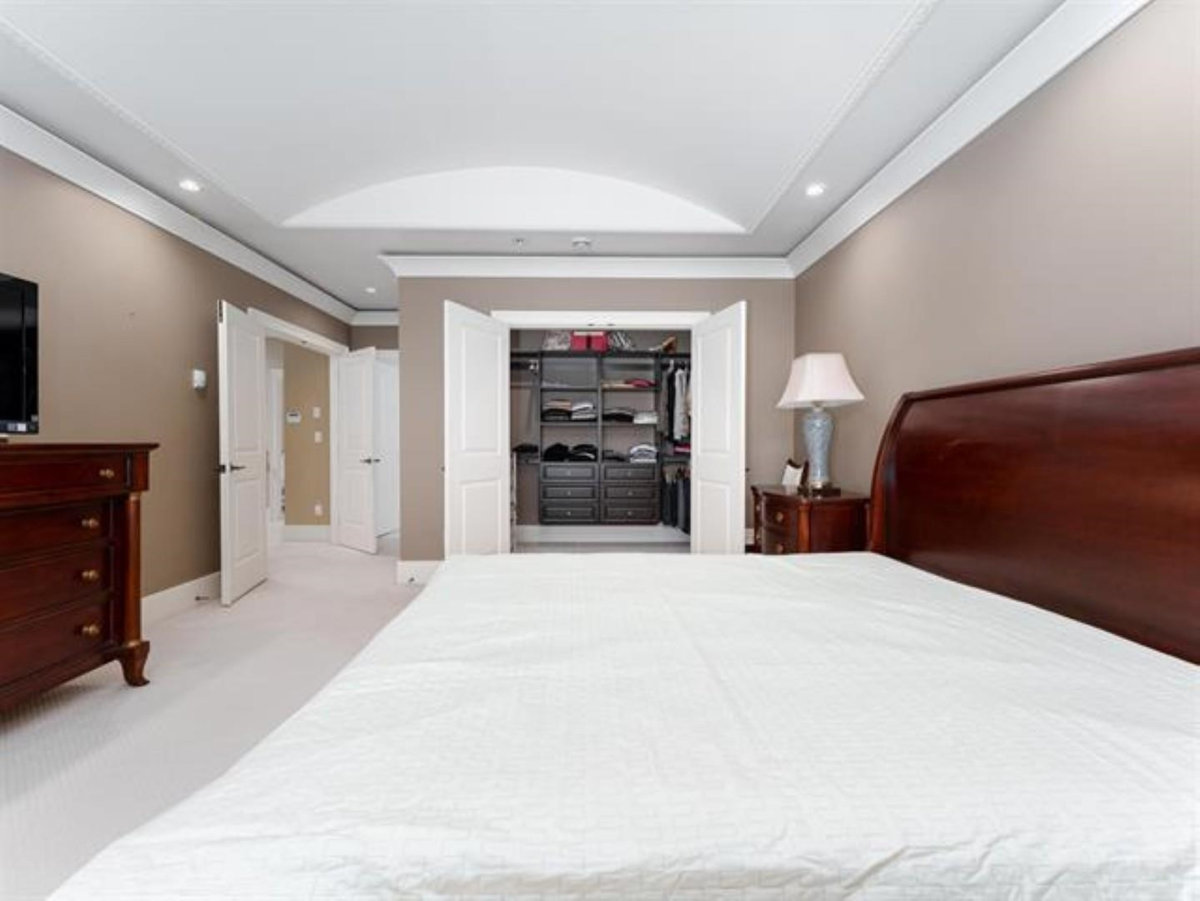 Guest Bathroom Photo of 7591 Lombard Road, Richmond, BC