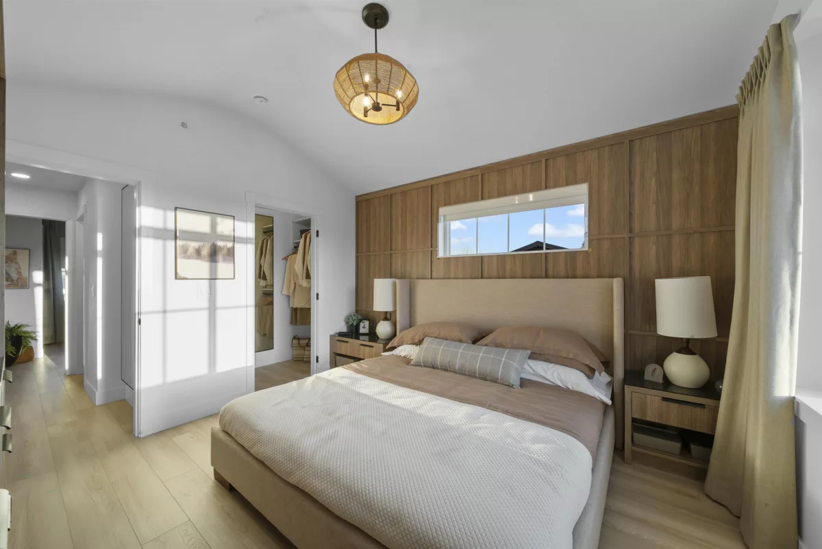 Walk-In Closet Photo of 62 7661 198b Street, Langley, BC