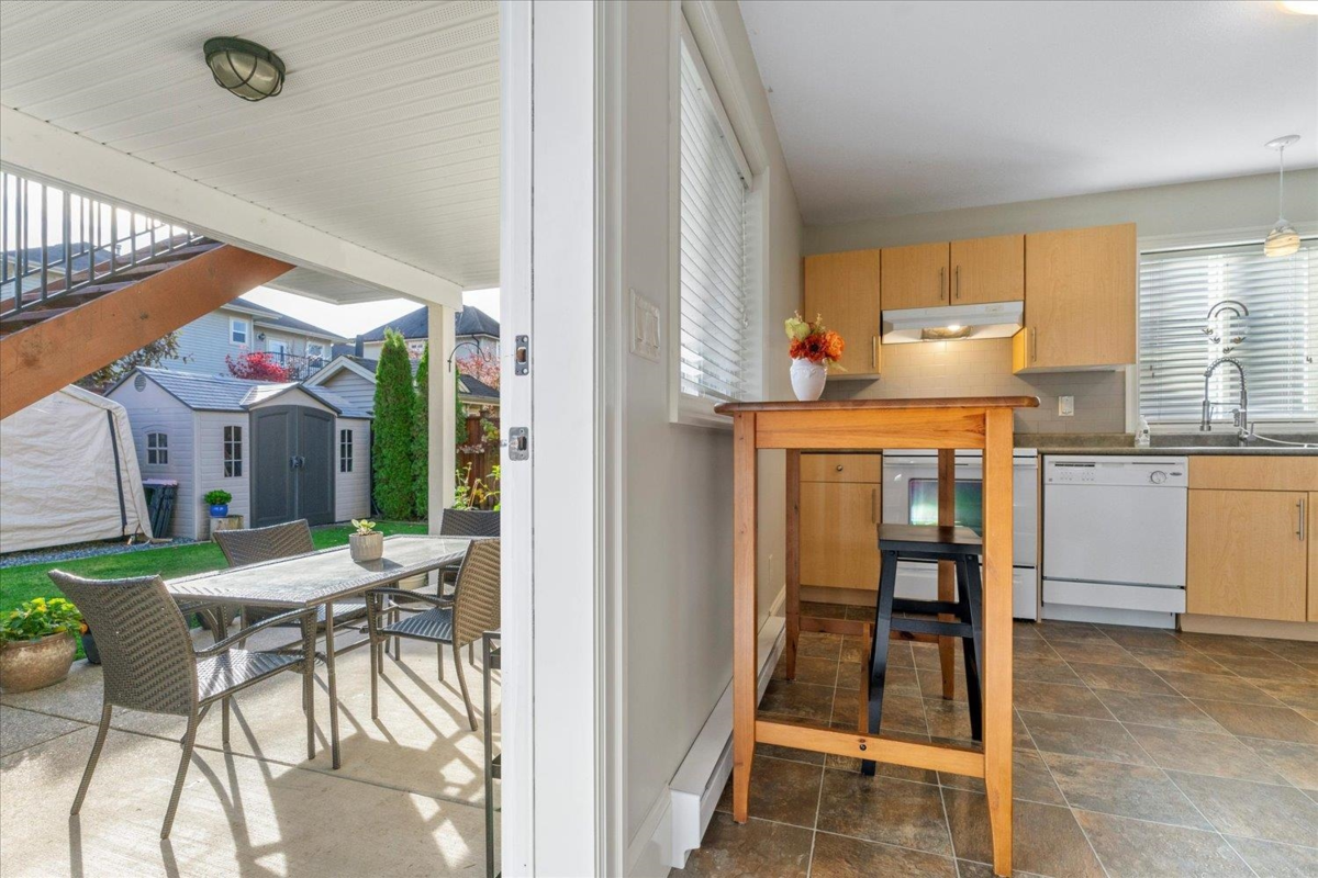 Backyard Photo of 35522 Angus Crescent, Abbotsford, BC