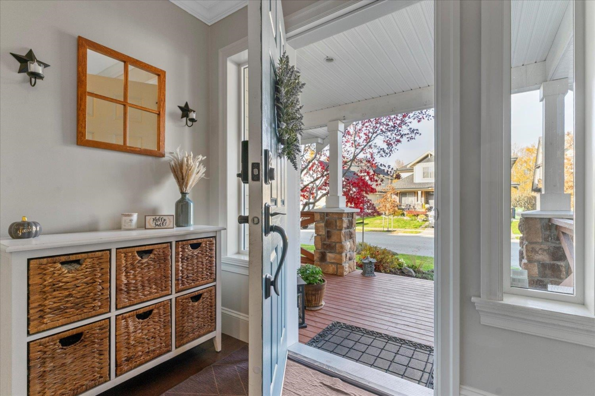 Dining Area Photo of 35522 Angus Crescent, Abbotsford, BC