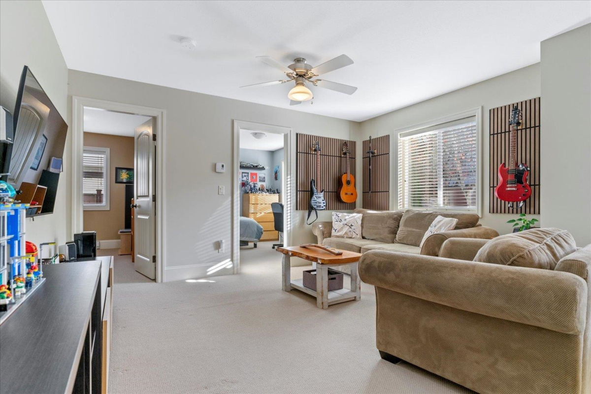 Garage Interior Photo of 35522 Angus Crescent, Abbotsford, BC