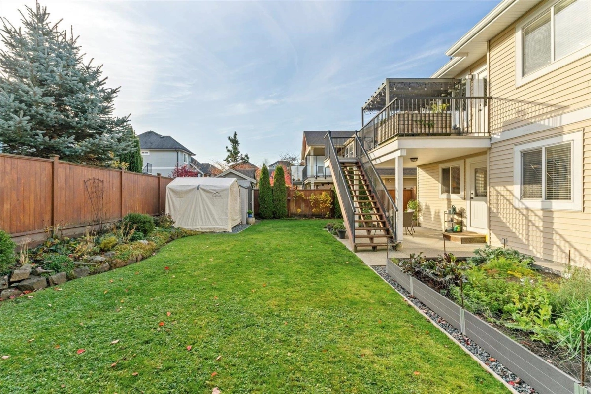 Hot Tub / Spa Photo of 35522 Angus Crescent, Abbotsford, BC