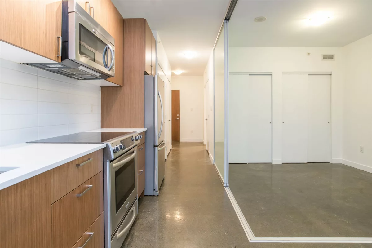 Basement Recreation Room Photo of 310 221 Union Street, Vancouver, BC