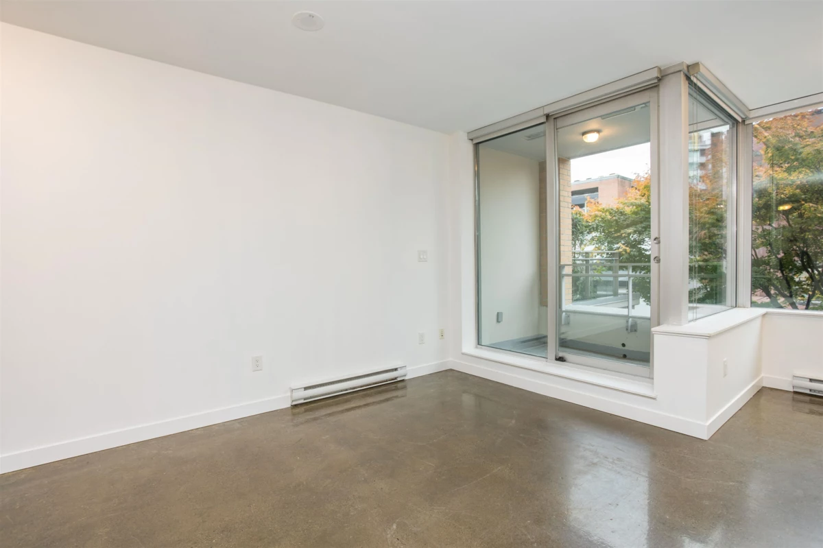 Guest Bathroom Photo of 310 221 Union Street, Vancouver, BC