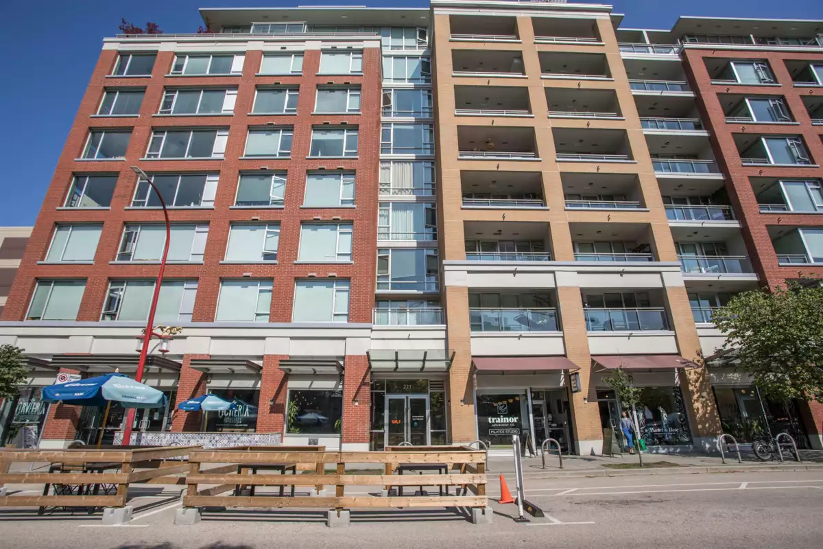 Hallway Photo of 310 221 Union Street, Vancouver, BC