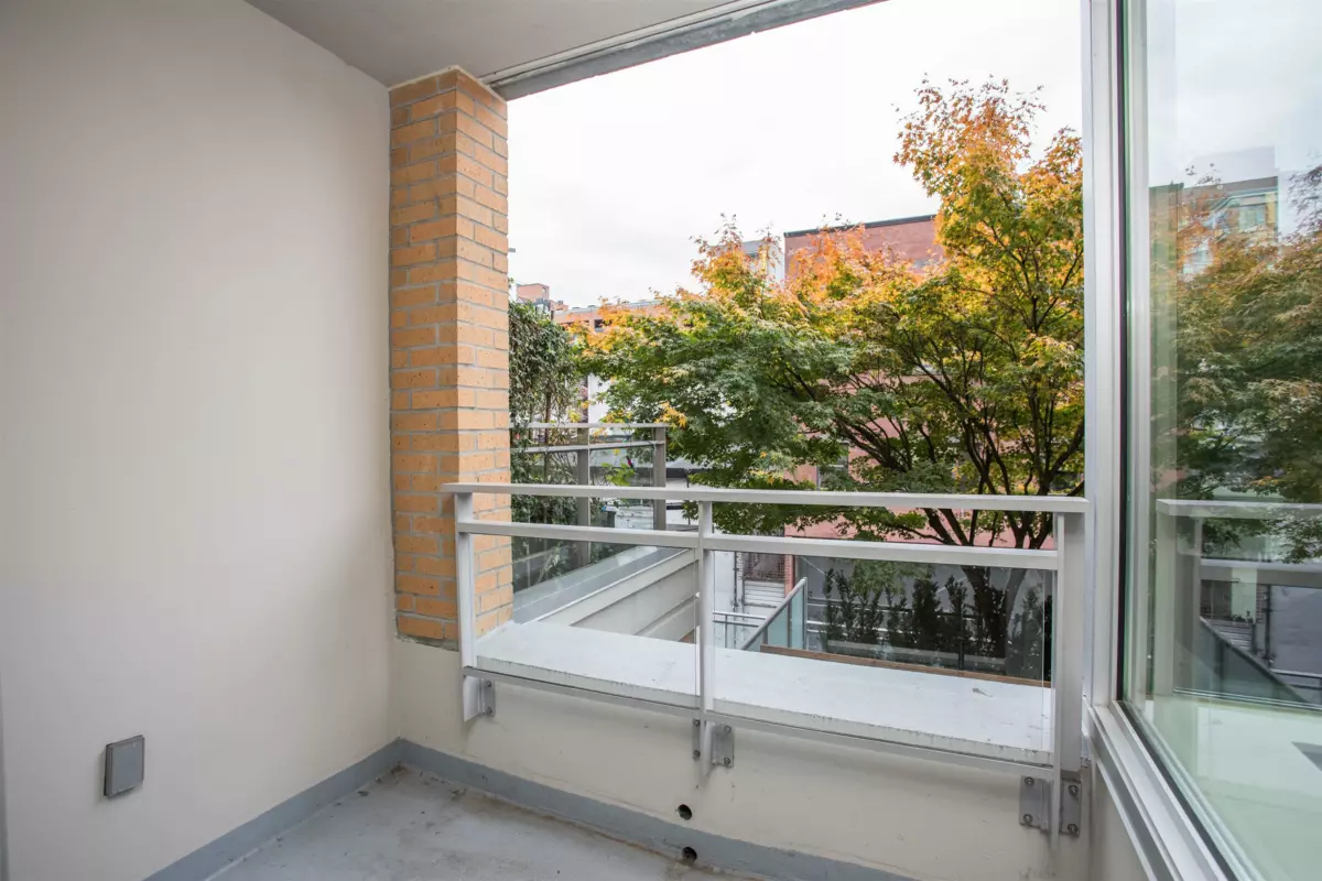 Mudroom Photo of 310 221 Union Street, Vancouver, BC