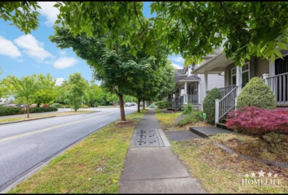 Front Yard Photo of 6779 186 Street, Surrey, BC