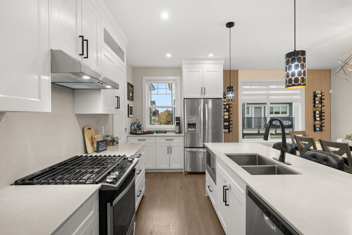 Living Room Photo of 11 19501 74 Avenue, Surrey, BC