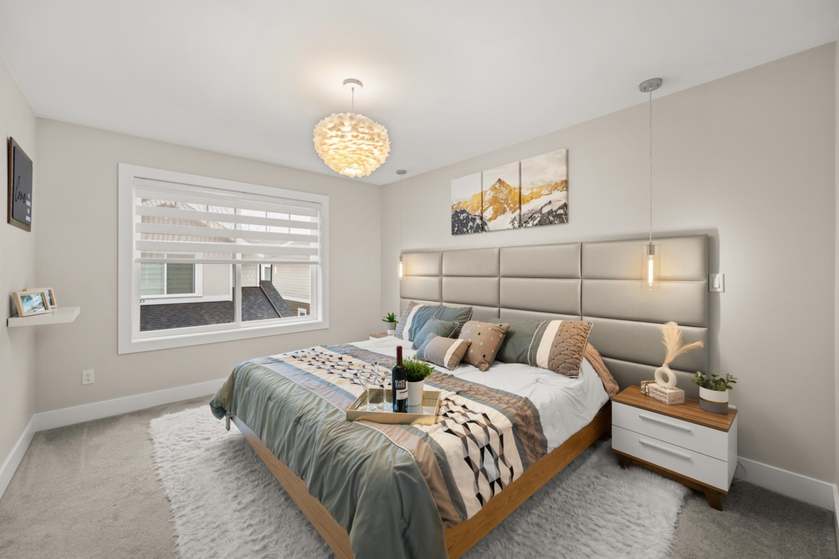 Powder Room Photo of 11 19501 74 Avenue, Surrey, BC