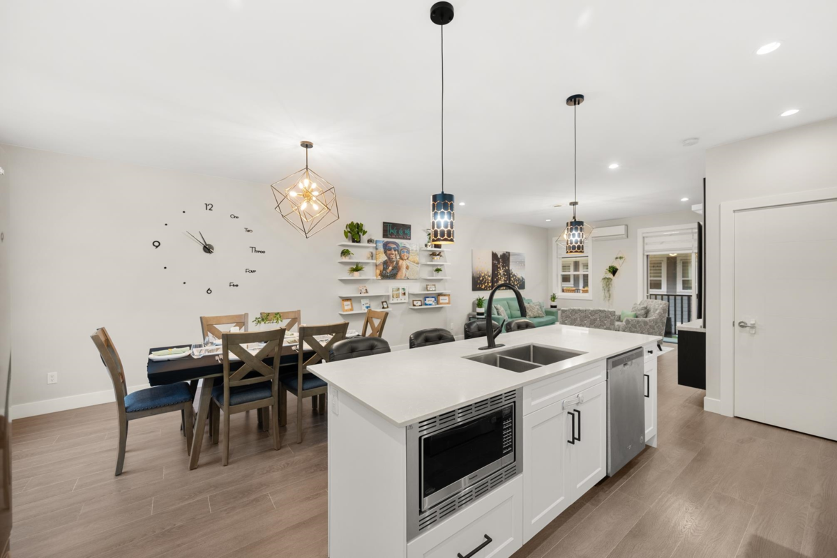 Primary Bedroom Photo of 11 19501 74 Avenue, Surrey, BC