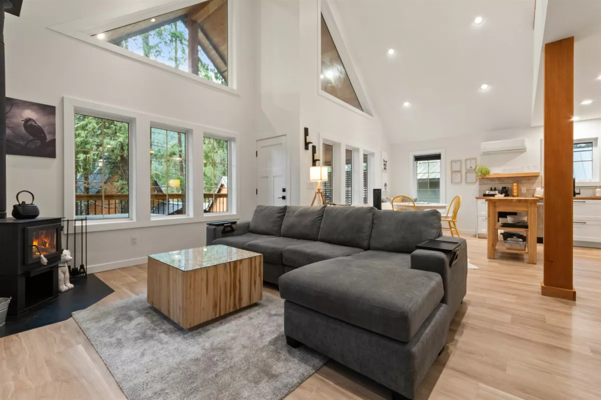 Exterior Rear Photo of 71365 Old Hope Princeton Highway, Sunshine Valley, BC