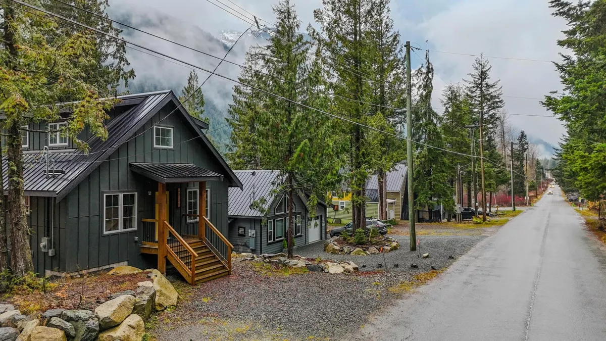 Hot Tub / Spa Photo of 71365 Old Hope Princeton Highway, Sunshine Valley, BC