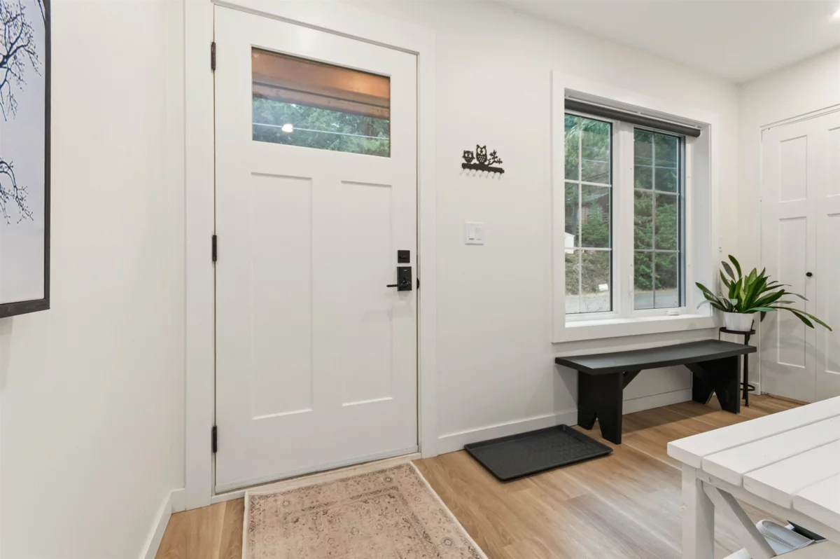 Walk-In Closet Photo of 71365 Old Hope Princeton Highway, Sunshine Valley, BC