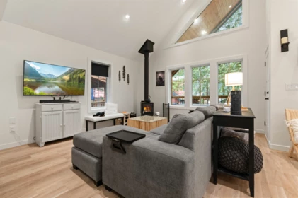 71365 Old Hope Princeton Highway, Sunshine Valley, BC, Sunshine Valley — Single Family Residence for sale