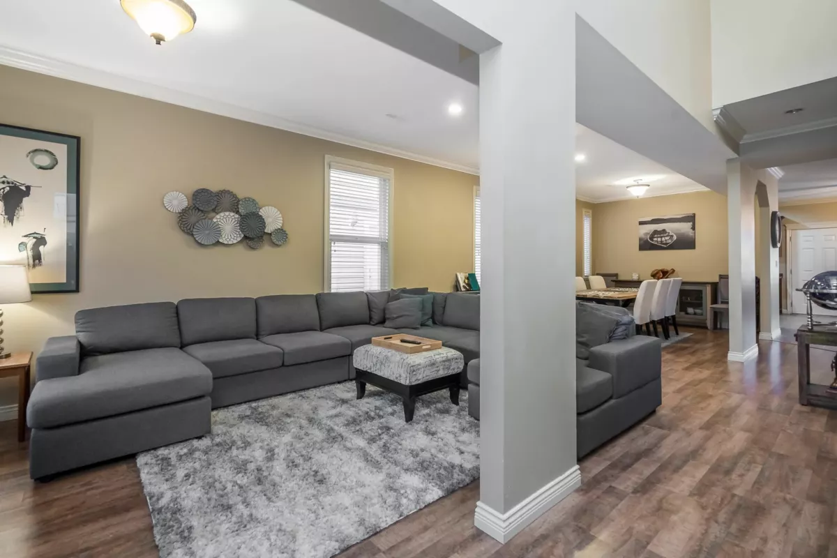 Dining Area Photo of 33116 Dalke Avenue, Mission, BC