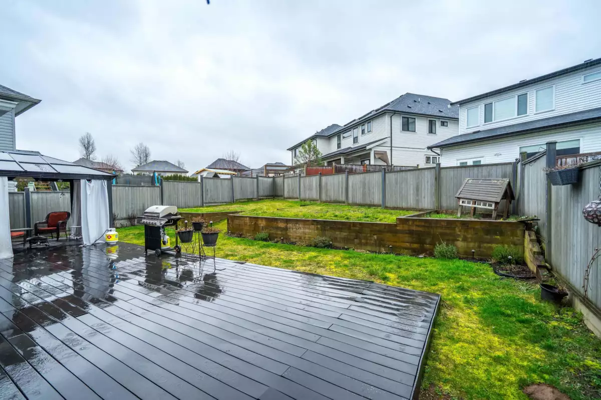 Laundry Room Photo of 33116 Dalke Avenue, Mission, BC