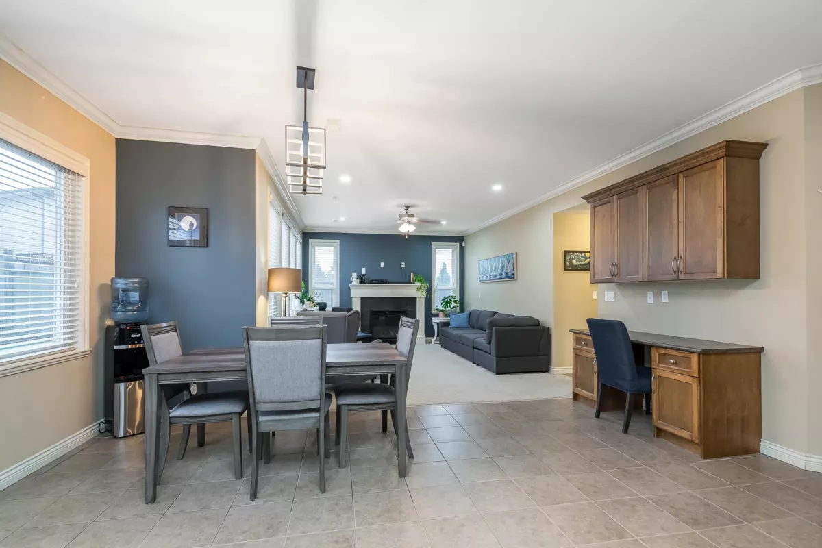 Primary Bathroom Photo of 33116 Dalke Avenue, Mission, BC