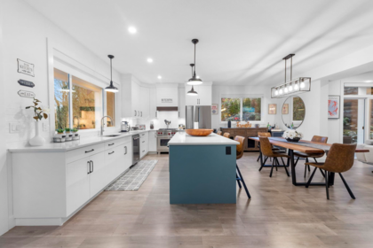 Breakfast Nook Photo of 47 4295 Old Clayburn Road, Abbotsford, BC