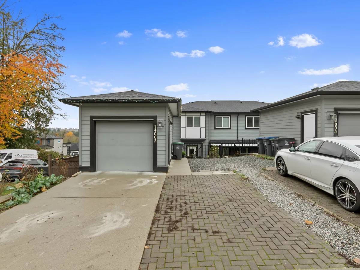 Community Amenities Photo (Clubhouse) of 14002 60a Avenue, Surrey, BC