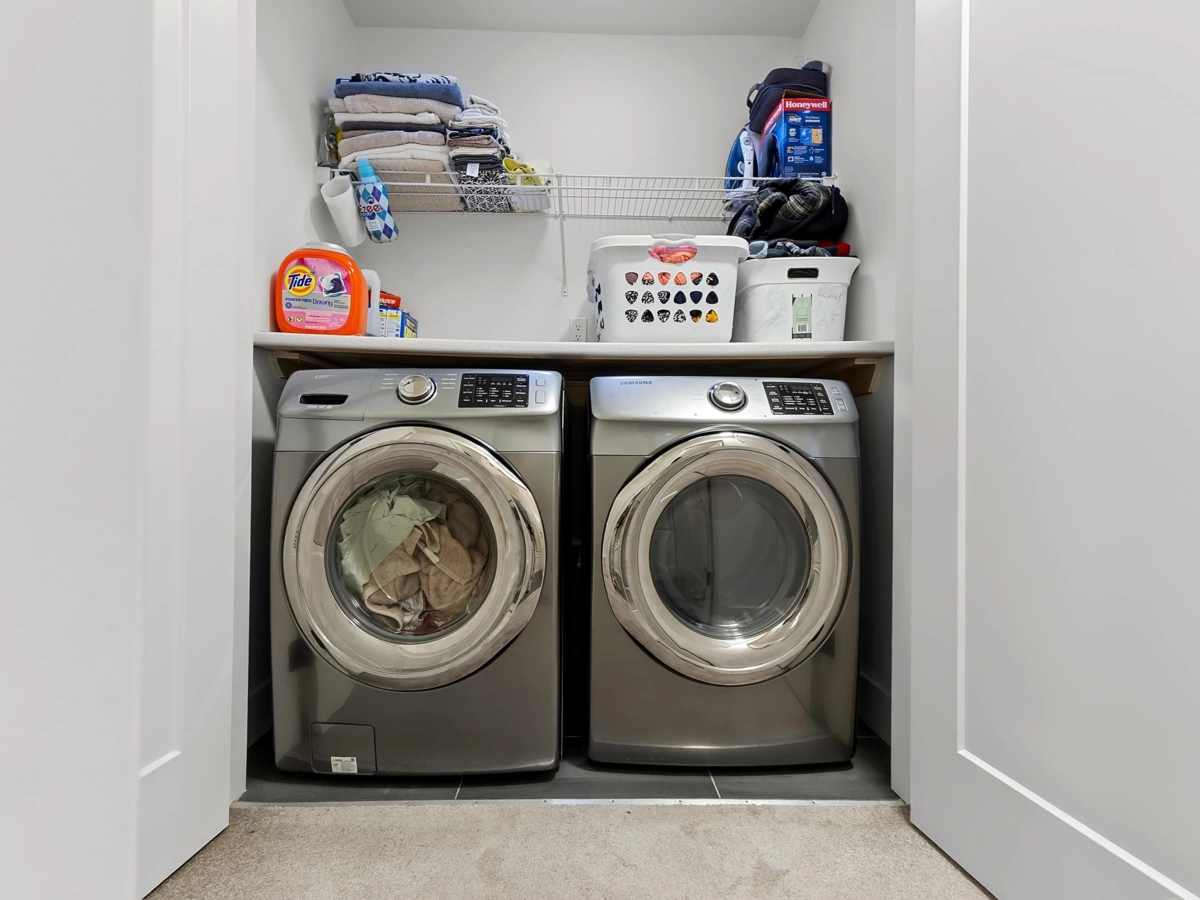 Outdoor Patio Photo of 14002 60a Avenue, Surrey, BC