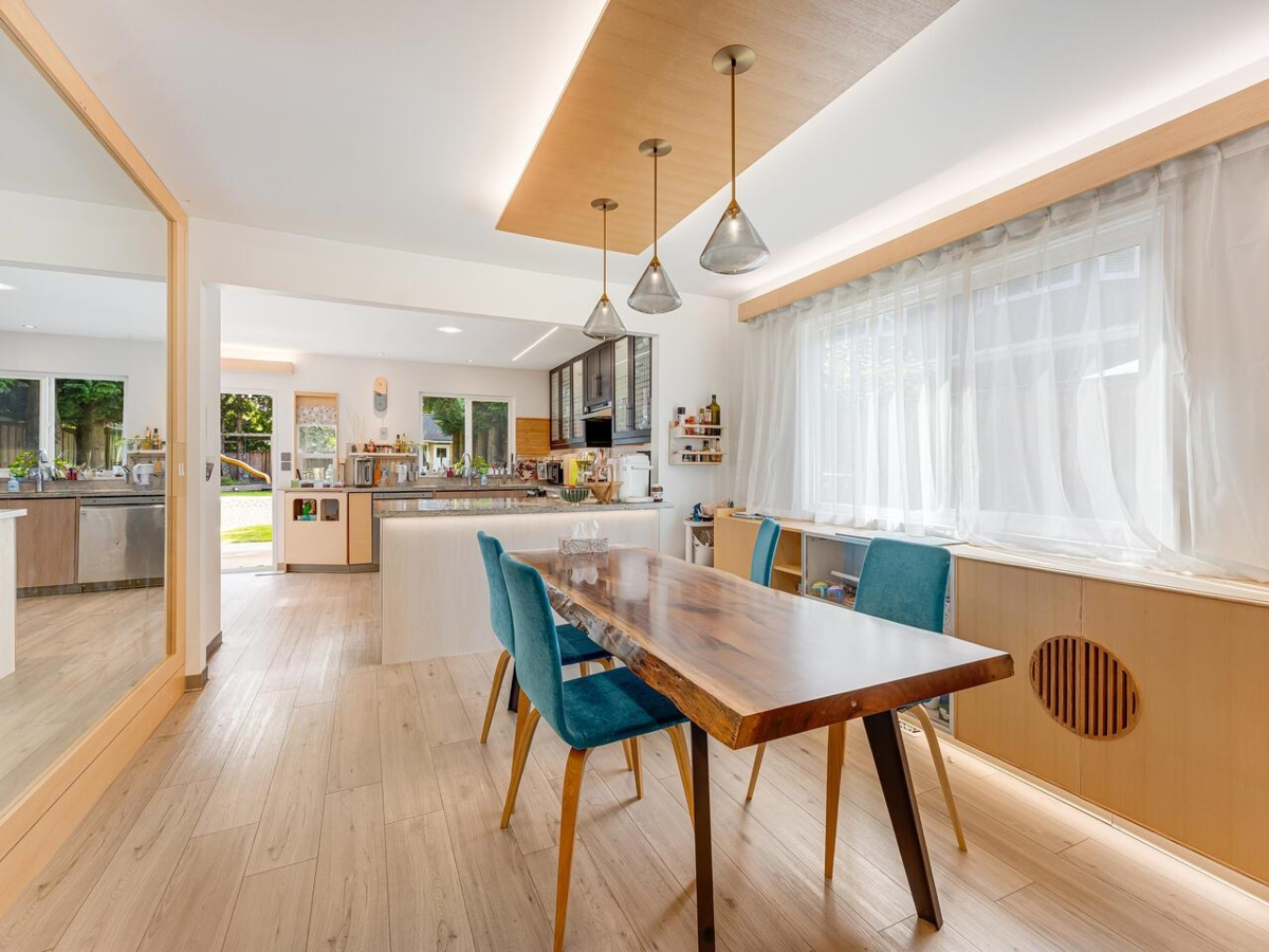 Dining Area Photo of 11320 No. 1 Road, Richmond, BC