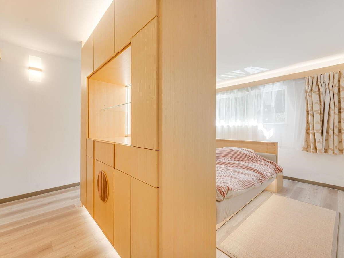 Laundry Room Photo of 11320 No. 1 Road, Richmond, BC