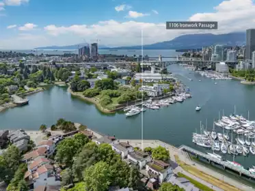 1106 Ironwork Passage, Vancouver, BC, Vancouver — Townhouse for sale