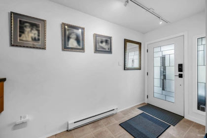 1106 Ironwork Passage, Vancouver, BC, Vancouver — Townhouse for sale