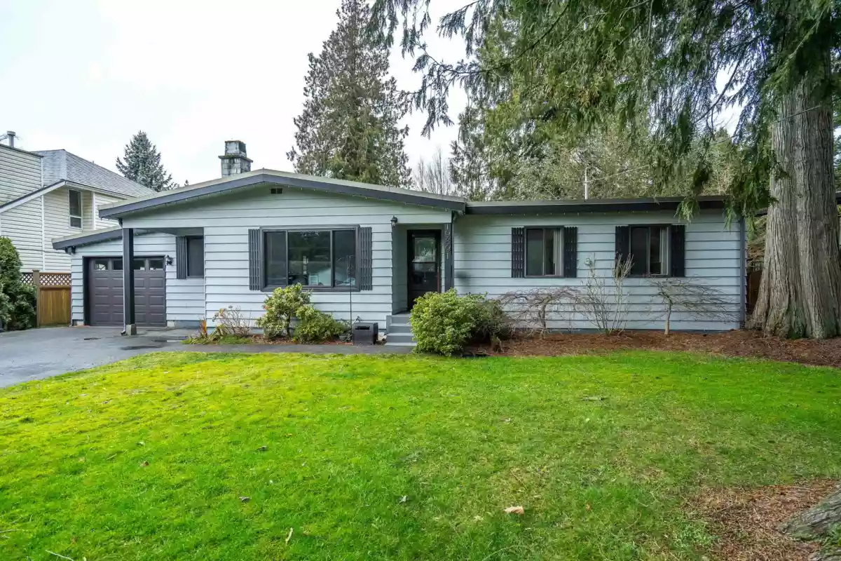 Family Room Photo of 19891 43a Avenue, Langley, BC