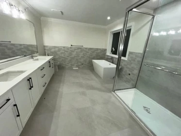 Guest Bathroom Photo of 11030 241a Street, Maple Ridge, BC