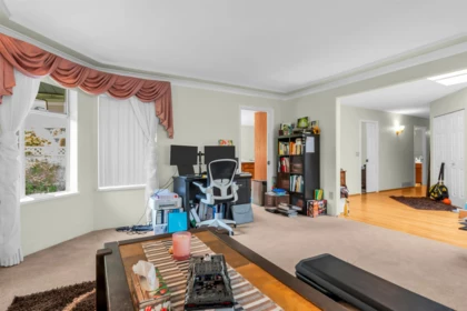 Breakfast Nook Photo of 2151 148a Street, Surrey, BC