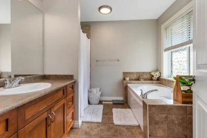 Laundry Room Photo of 5637 Thom Creek Drive, Chilliwack, BC