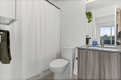 Entry Foyer Photo of 401 32838 Landeau Place, Abbotsford, BC