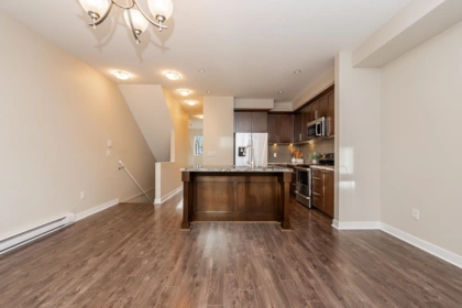 120 1460 Southview Street, Coquitlam, BC, Coquitlam — Townhouse for sale