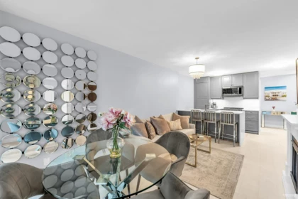 410 909 Mainland Street, Vancouver, BC, Yaletown — 1 bed apartment/condo for sale