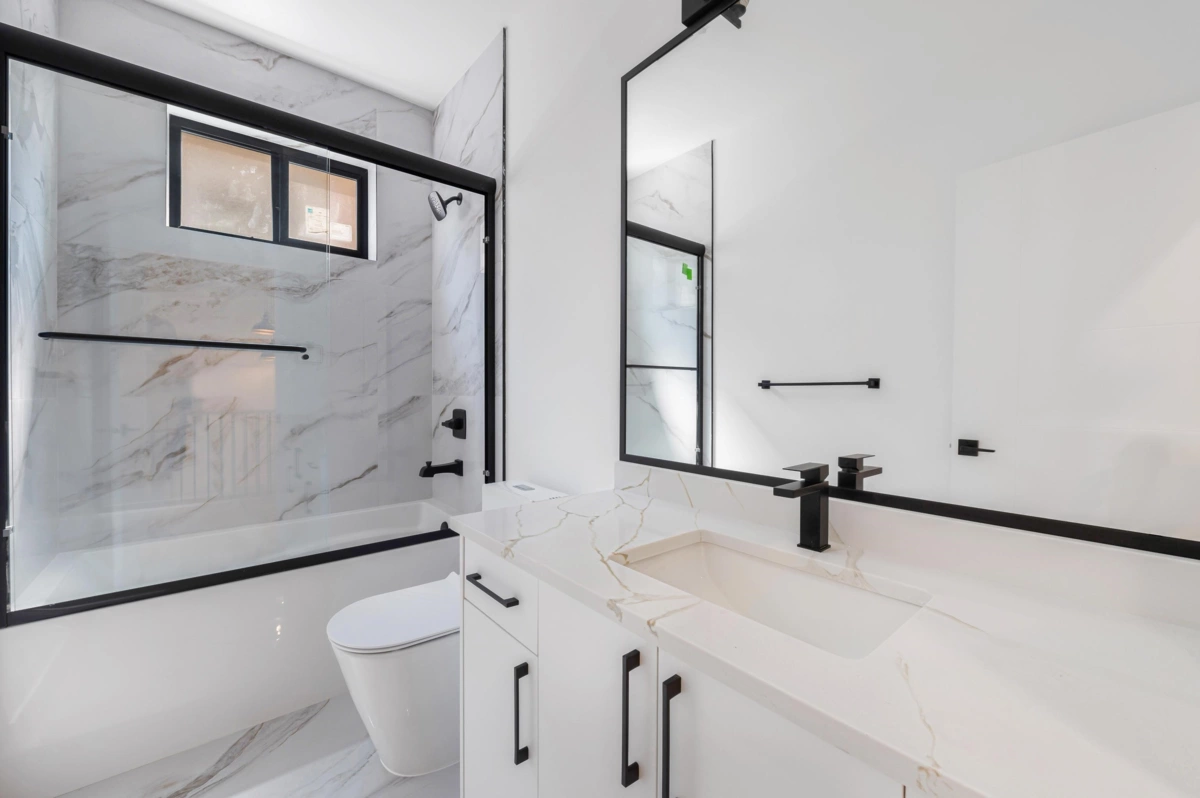 Breakfast Nook Photo of 7629 197 Street, Langley, BC