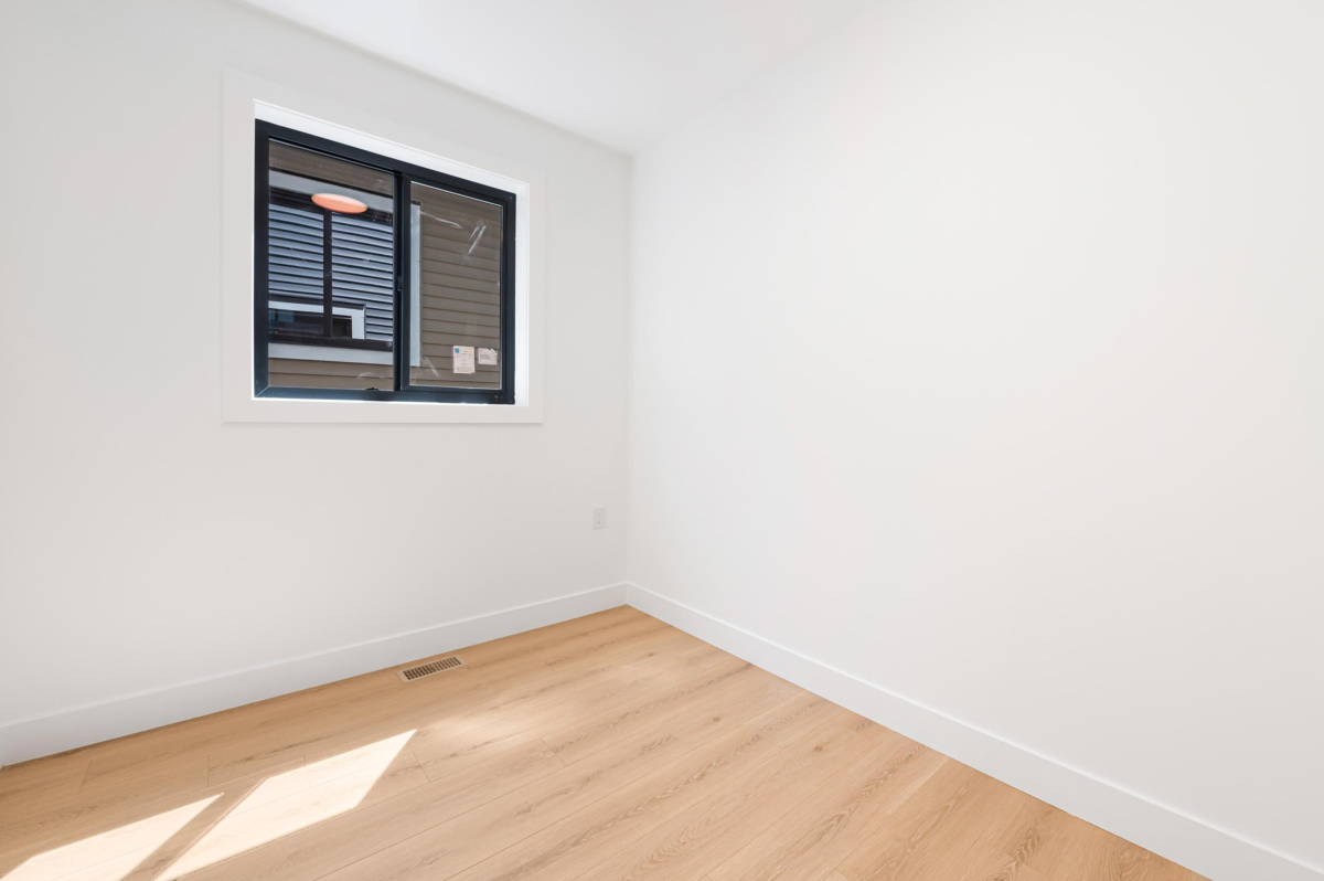 Kitchen Island Photo of 7629 197 Street, Langley, BC