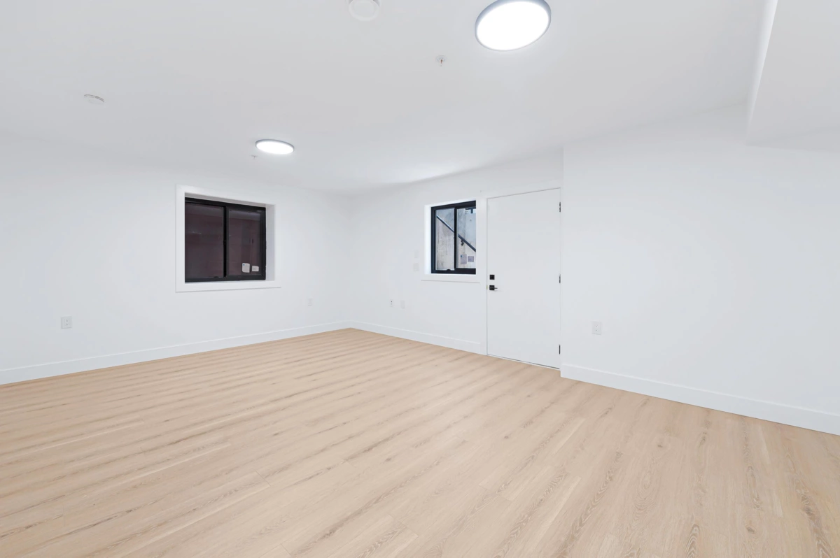 Powder Room Photo of 7629 197 Street, Langley, BC