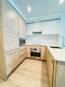 3102 13615 Fraser Highway, Surrey, BC