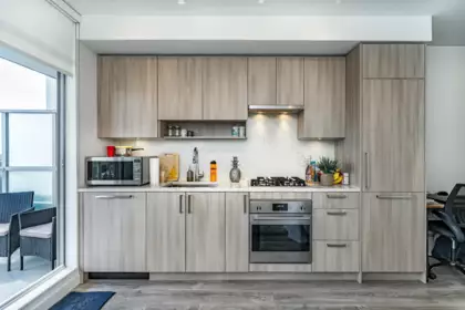 2809 13350 Central Avenue, Surrey, BC