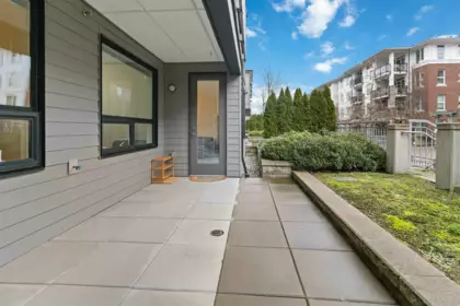 Office / Den Photo of 122 9233 Odlin Road, Richmond, BC