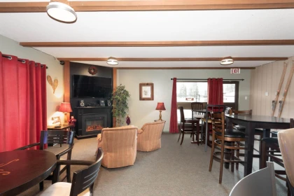 Swimming Pool Photo of 601B 21000 Enzian Way, Agassiz, BC