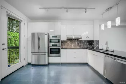 Primary Bedroom Photo of 6612 Arbutus Street, Vancouver, BC