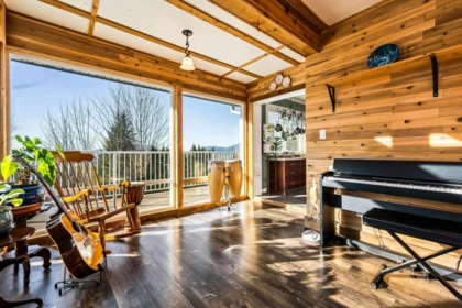 Mudroom Photo of 48585 Wincott Road, Ryder Lake, BC
